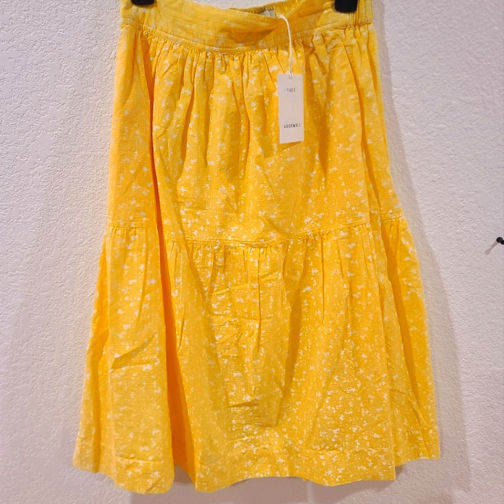 New With Tags mid length skirt